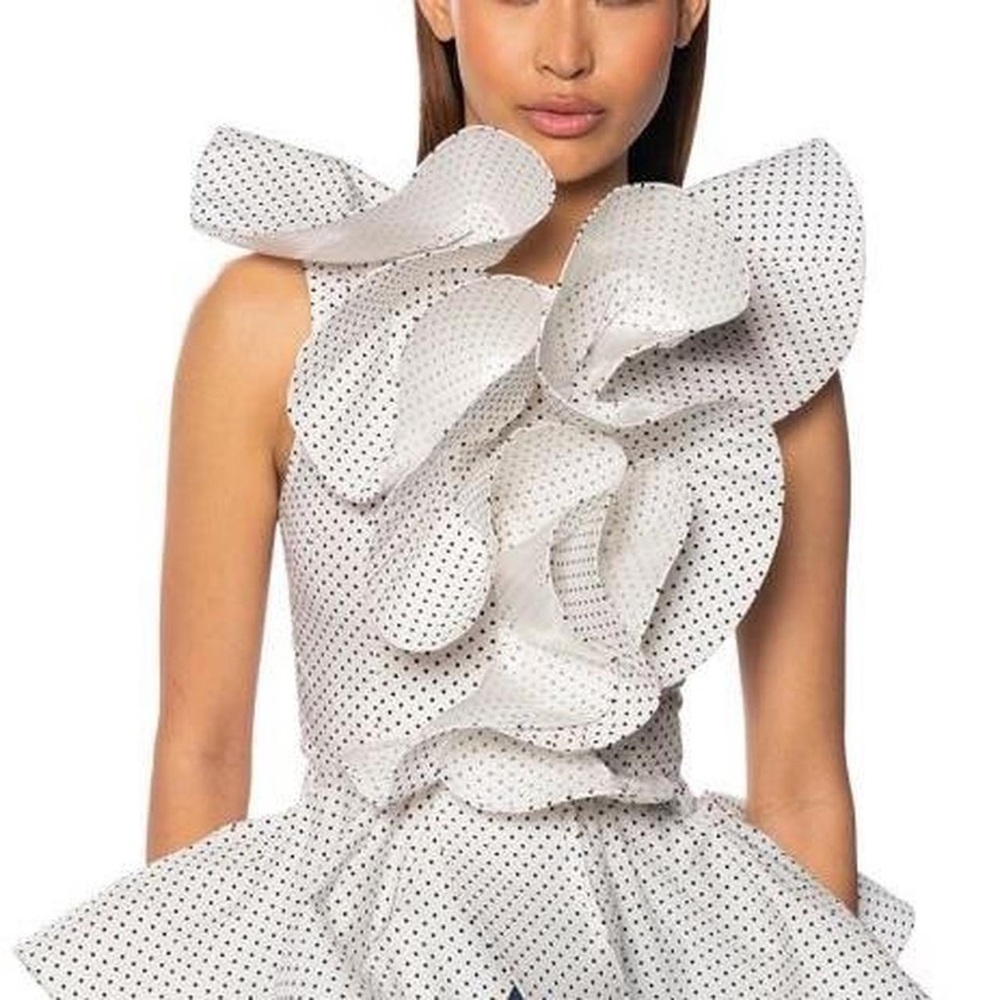 Sleeveless Ruffle Blouse